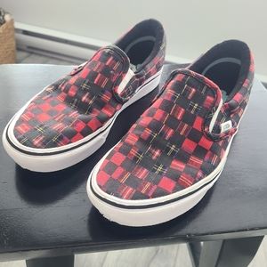 Checkered VANS 4 youth or 5.5 womens